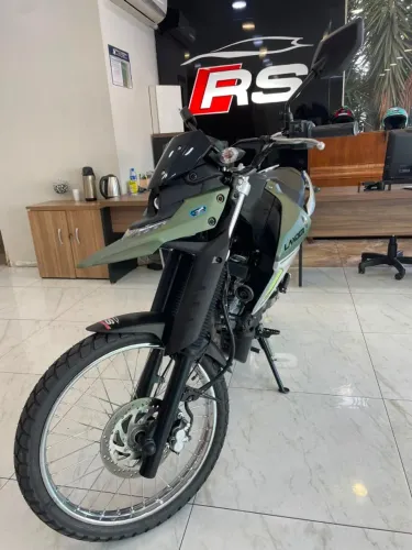 YAHAMA XTZ 250 LANDER