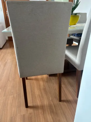 Cadeira para mesa de jantar