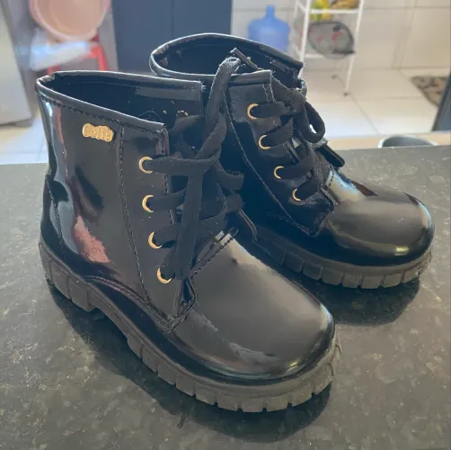 Bota Infantil 25