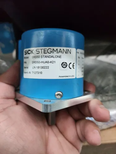 Vendo 2 Encoder Óptico Industrial SICK modelo SRS50-HU0A-K21