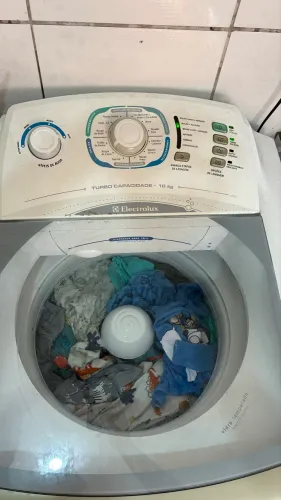 Máquina de lavar Eletrolux 10 kilos