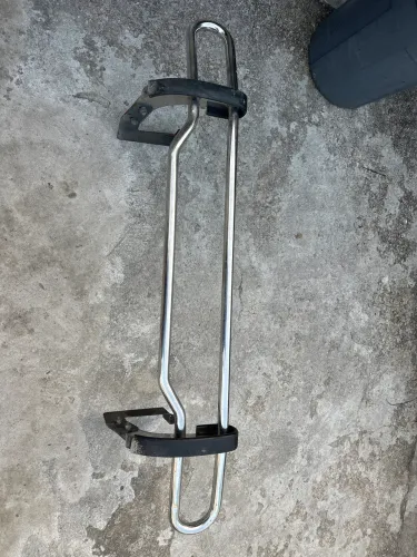 Pára-choque de Impulsão Traseiro (Nissan Pathfinder)