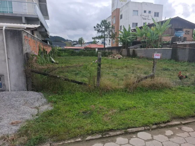 TERRENO 375M² COM ESCRITURA 