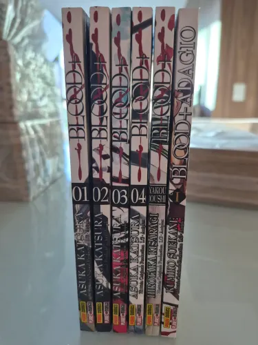 Mangá Blood+ - 1 ao 4; Adágio I e Contos Noturnos