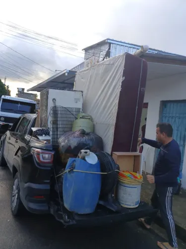 FAÇO FRETES E MUDANÇAS POR TODA MANAUS E REDONDEZAS 