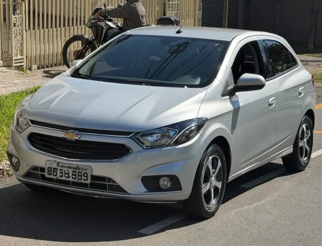 Chevrolet Onix Hatch LTZ 1.4 8V Flex Aut. 4P 2019