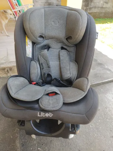 Cadeirinha infantil Litet com isofix