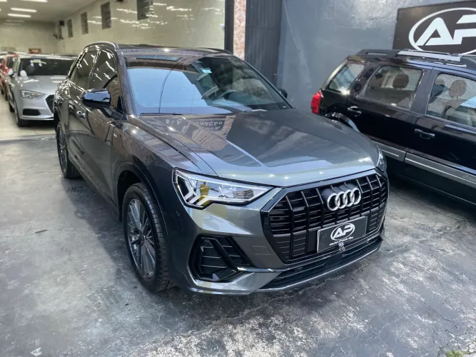 Audi Q3 SPB Perf. Black 2.0 TFSI Tipt. Quat. 2023
