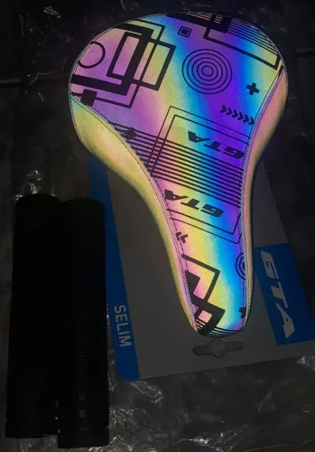 Vendo banco gta Camaleão e manopla 165mm