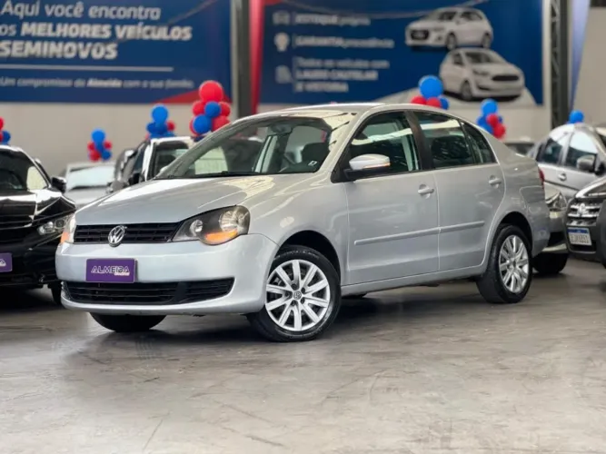 Volkswagen Polo 1.6 MI Flex 8V 4P 2012