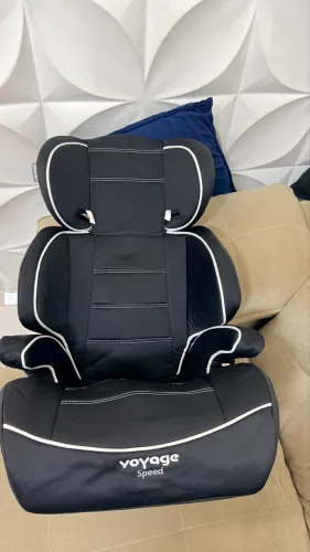 Cadeirinha Speed da Voyage 15 a 36kg