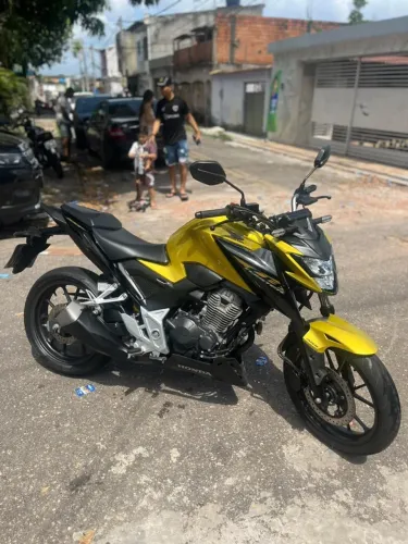 Honda CB 300f Twister Flex 2024