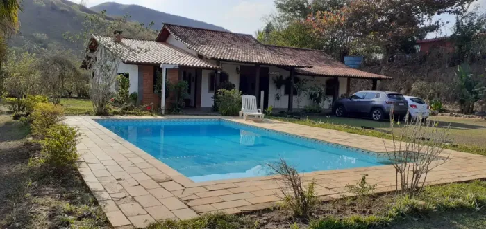 Fazenda/Sítio/Chácara para venda possui 150 metros quadrados com 3 quartos