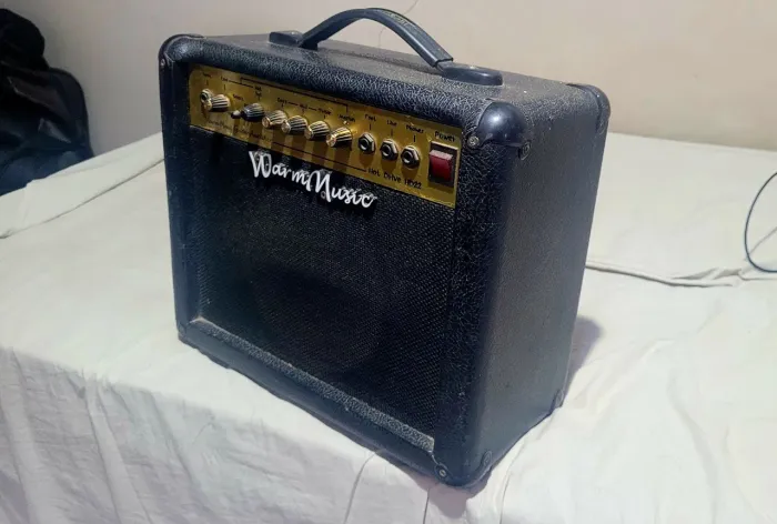 Amplificador Warm Music hd22