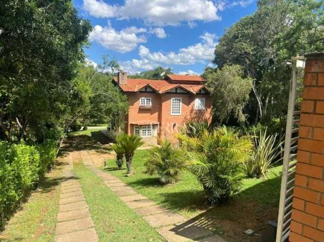 Casa com 3 dormitórios à venda, 240 m² por R$ 2.100.000,00 - Condomínio Patrimônio do Carm
