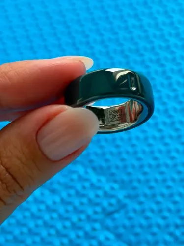 Oura Ring 4 Ceramic Azul - Tamanho 6 - Sem marcas de uso