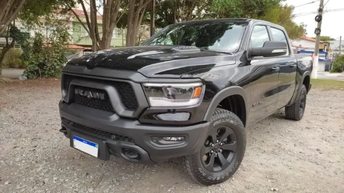 Ram 1500 Rebel 5.7 Hemi CD V8 4X4 AUT 2021