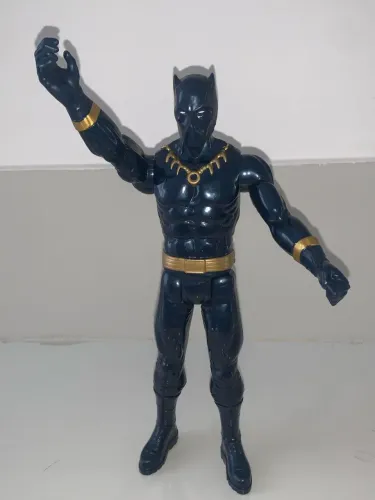 Boneco do Pantera Negra 