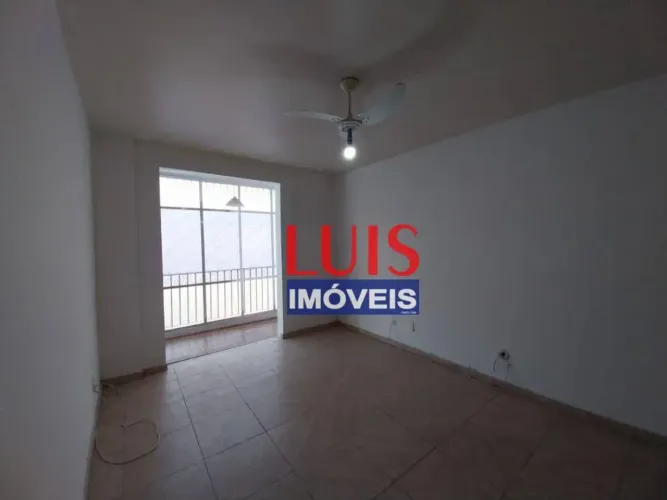 Apartamento com 2 dormitórios para alugar, 70 m² por R$ 1.400/mês + taxas - Icaraí - Niter