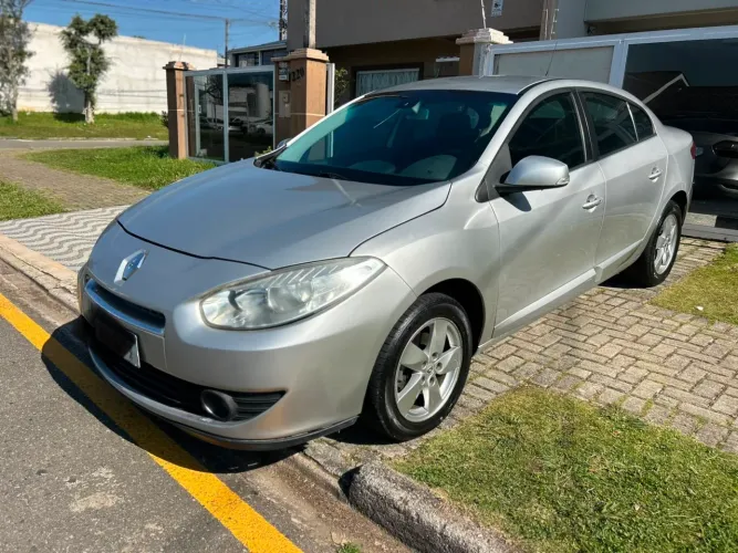 Renault Fluence Sed. Dynamique 2.0 16V Flex Aut. 2014