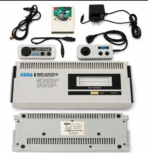 SEGA SG-1000 II Original Japonês + Controles + Jogo + Cabos - Funcionando