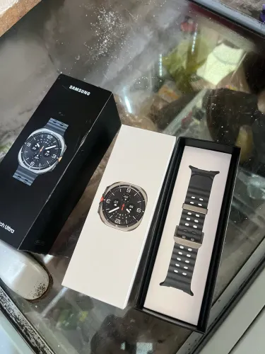 Samsung Galaxy Watch Ultra (versão 47mm LTE) tem