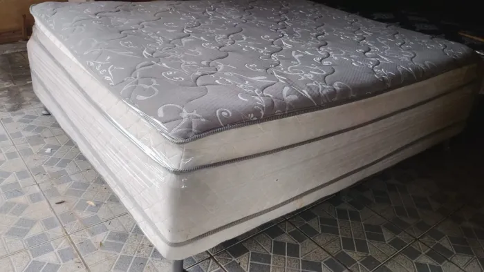 Cama box 