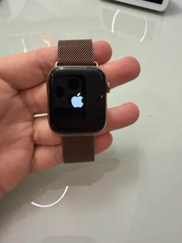 Apple Watch 5