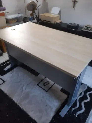 Mesa de escritório 