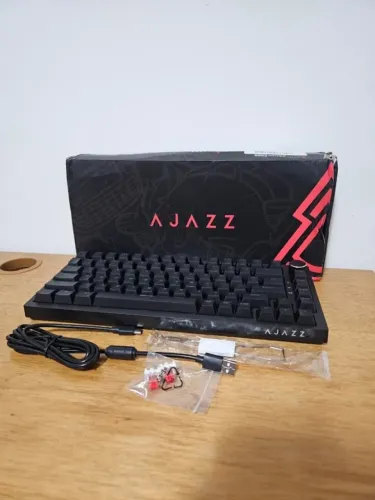 Teclado Mecânico Ajazz AK820 75% Hot-Swap Gasket LED Branco - Preto