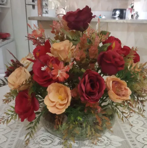 Arranjo lindo,para decorar sua mesa de cadeiras nesse natal?