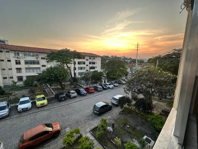 Apartamento à venda na Rua Volta Grande, Del Castilho, Rio de Janeiro - RJ