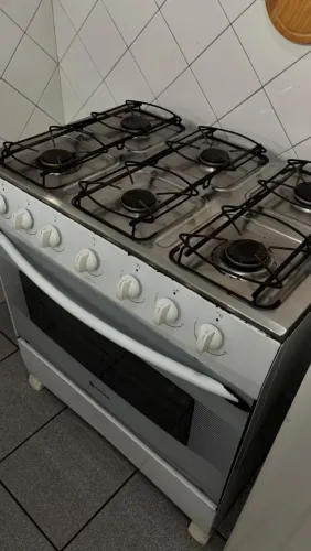 Fogão usado 6 bocas e forno
