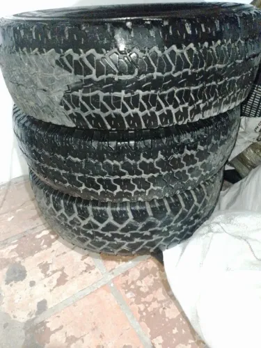 Pneus seminovos 
