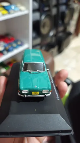 Miniatura Variant 1/43