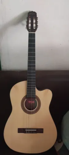 Vende-se Violão ROZINI RX 515 2022