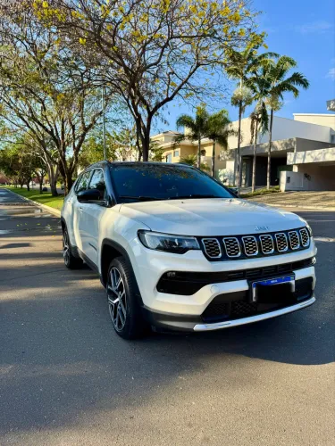 Jeep Compass Limited T270 1.3 TB 4X2 Flex AUT 2025