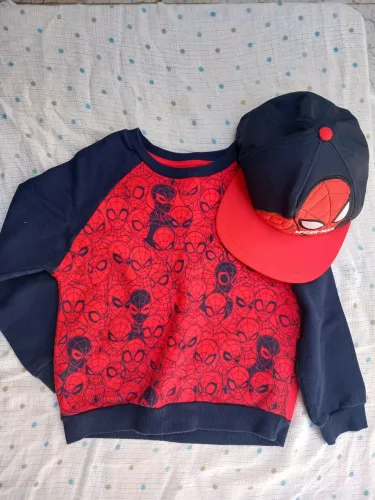 Conjunto moletom e boné homem aranha