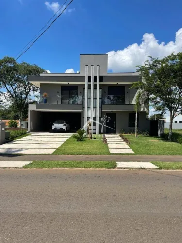 Casa Alto Padrão com 6 dormitórios à venda, 260 m² por R$ 1.700.000 - Ninho Verde II - Par