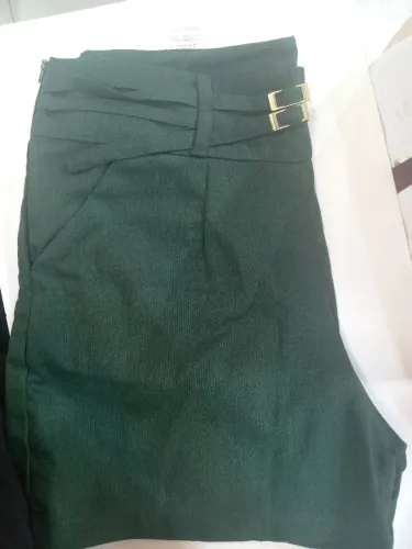 Short Linho e Alfaiataria (Lote com 30 shorts) 