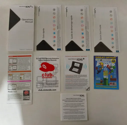 Conjunto de manuais originais Nintendo DSIXL