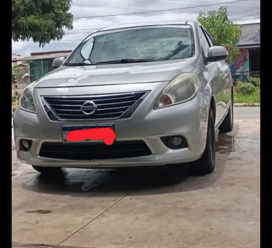 Nissan Versa SV 1.6 16V Flex Fuel 4P Mec. 2013