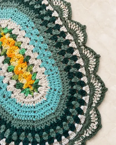 Tapete oval de croche