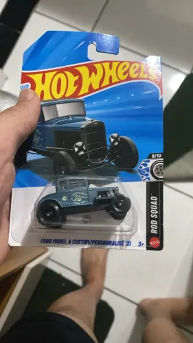 carrinho hotwheels thunt ford model raro edição especial