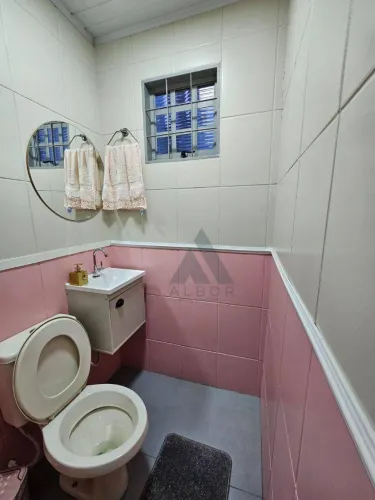 Imóvel com casa principal + 14 kitnets à venda por R$ 2.200.000 - Vila Aparecida - Itapeti
