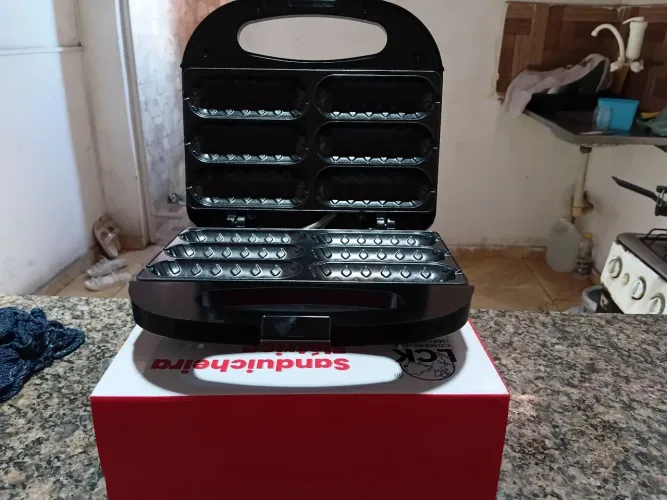 Crepeira disponível por 100,00 tratar *