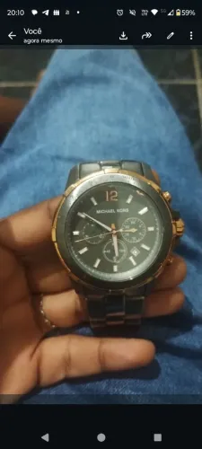 Michael Kors MK-8173 original só apertar o ponteiro pequeno q tá solto , mais todo bom