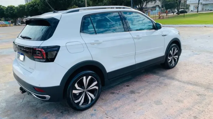 Volkswagen T-Cross Highline 1.4 TSI Flex 16V 5P AUT 2024