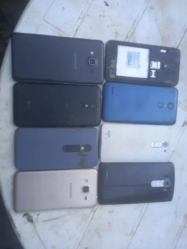 Vendo celulares para conserto ou retirada de preça 100 R$