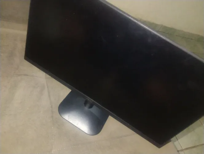 Monitor AOC 120hz usado